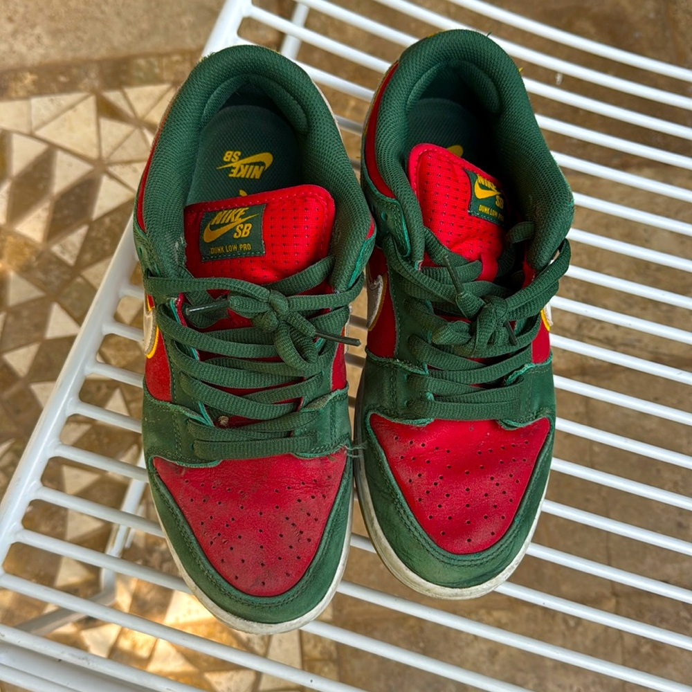 Nike SB green and red - size 8 - EUR 41